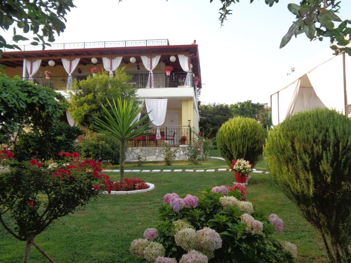 Villa Cato Sarandë Exterior foto